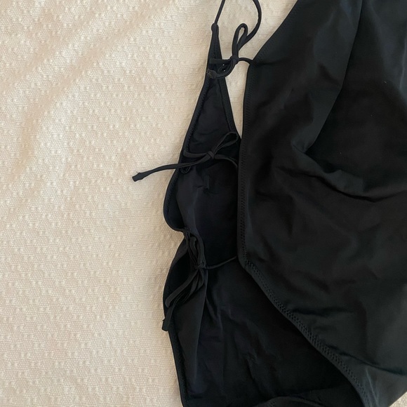 Solid & Striped Side Tie One Piece - size M - Picture 4 of 7